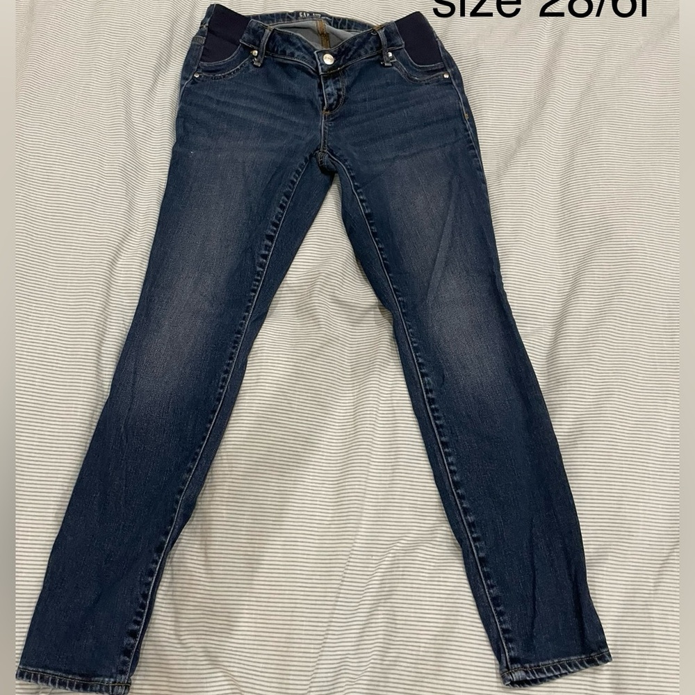 GAP Maternity Skinny Jeans